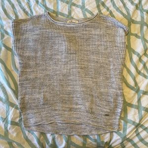 Long sleeve, light grey, comfy hollister sweater, great for the fall!!!